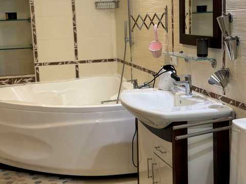 квартира за адресою Паркова вул. (Конева), 8