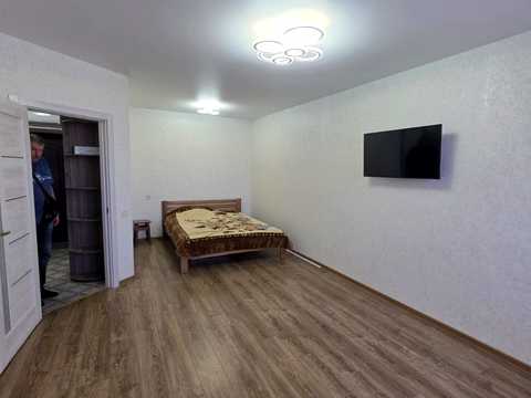 квартира за адресою Академіка Сахарова вул., 16
