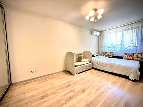 квартира за адресою Гетьманська вул., 8