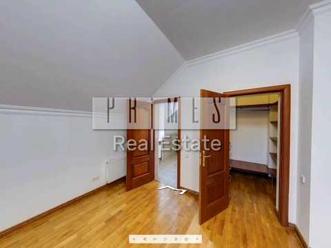 будинок за адресою Валерія Лобановського просп. (Червонозоряний)