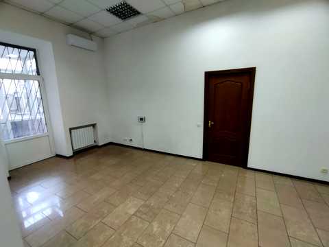 комерційна за адресою Київ, Велика Васильківська вул. (Червоноармійська), 43/16