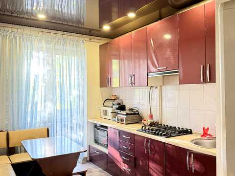 квартира по адресу Горняцкий микрорайон ул. (5-й микрорайон), 9