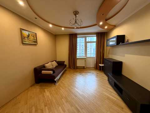 квартира за адресою Червоної Калини просп., 64