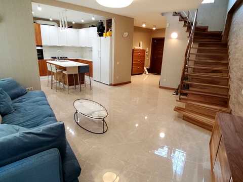 квартира за адресою Пекарська вул., 30