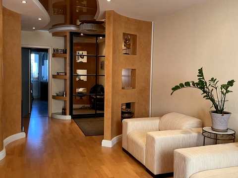 квартира за адресою Єреванська вул., 8-А