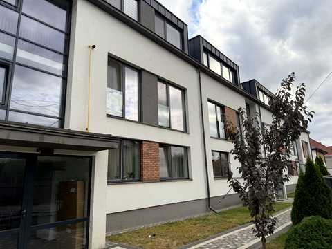 квартира по адресу Олександра Хіри ул., 21