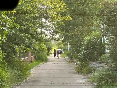 участок по адресу с. Рожны, 