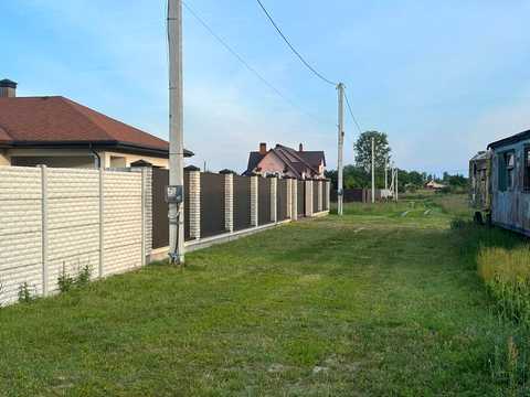 участок по адресу с. Рожны, 