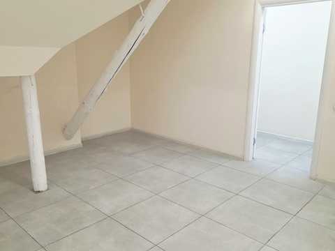 комерційна за адресою Діамантна вул., 8