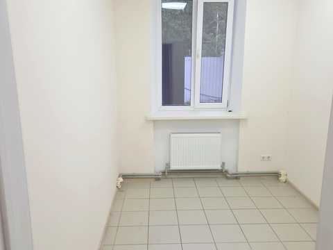комерційна за адресою Діамантна вул., 8