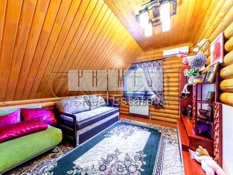 будинок за адресою с. Кийлів, Центральна
