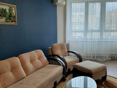 квартира за адресою Незалежності вул. (Армійська), 11/5