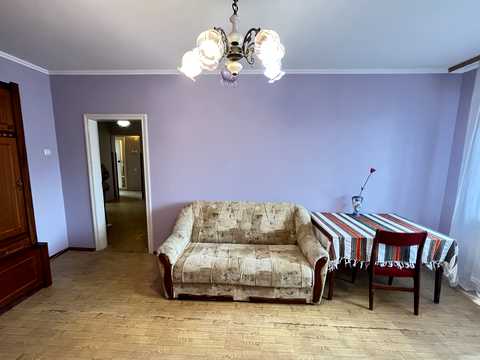 квартира за адресою Анни Ахматової вул., 14-Б