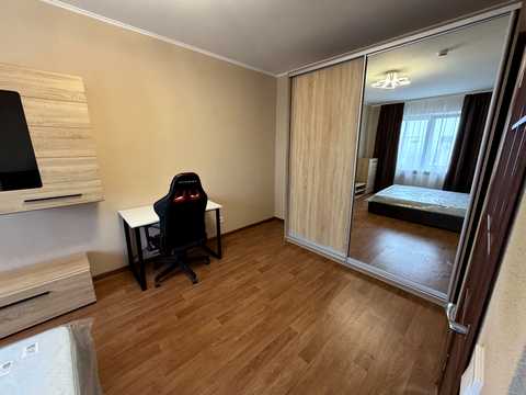квартира за адресою Бориса Гмирі вул., 18