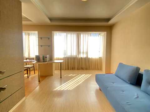 квартира за адресою Солом'янська вул., 10