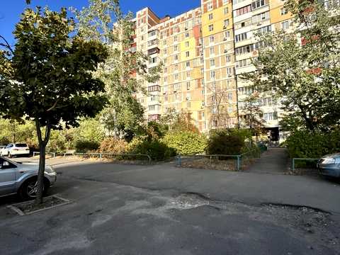 квартира по адресу Червоной Калины просп. (Владимира Маяковского), 54/9