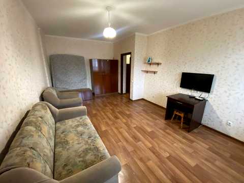 квартира за адресою Миколи Закревського вул., 42-А
