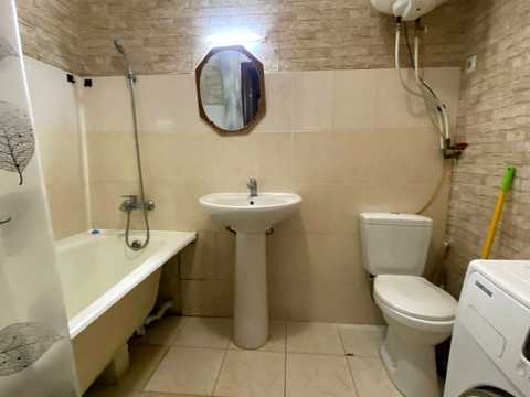 квартира за адресою Миколи Закревського вул., 42-А