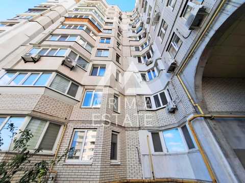 квартира за адресою Теплична вул., 42