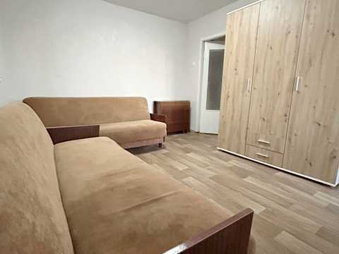квартира за адресою Михайла Лушпи просп. (Космонавтів), 48
