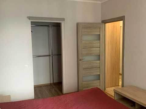 квартира за адресою Вишняківська вул., 4