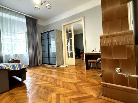 квартира за адресою Антона Кохановського вул., 5