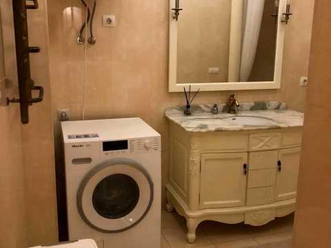 квартира за адресою Володимира Івасюка просп. (Героїв Сталінграду), 4