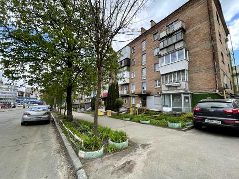 квартира за адресою Київ, Дегтярівська вул., 9
