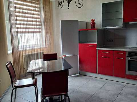 квартира за адресою Середньофонтанська вул., 19б