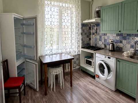 квартира за адресою Дегтярівська вул., 45