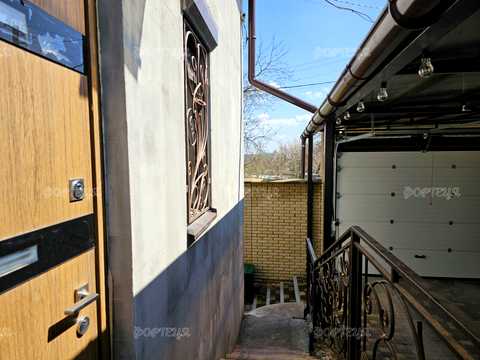 будинок за адресою Далека вул.