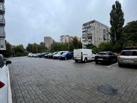коммерческая по адресу Елены Телиги ул., 61