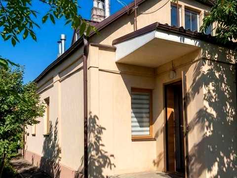 будинок за адресою Різдвяна