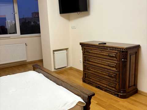 квартира за адресою Потічна вул., 1-Д