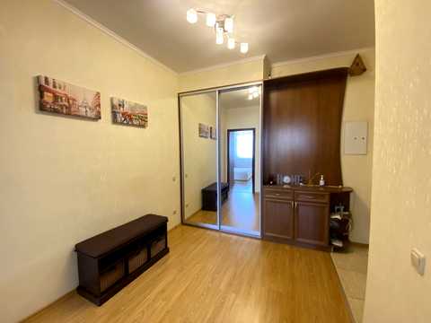 квартира за адресою Анни Ахматової вул., 22