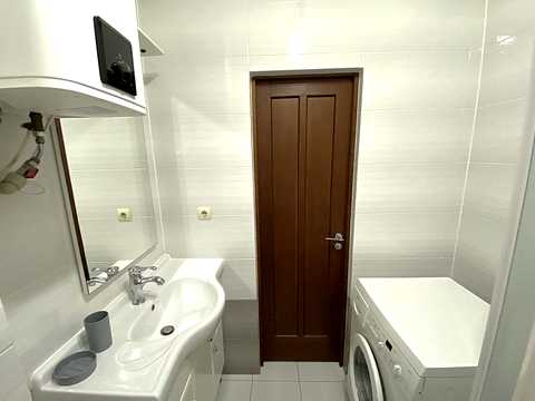 квартира за адресою Анни Ахматової вул., 22