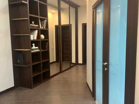 квартира по адресу Вячеслава Черновола ул., 25