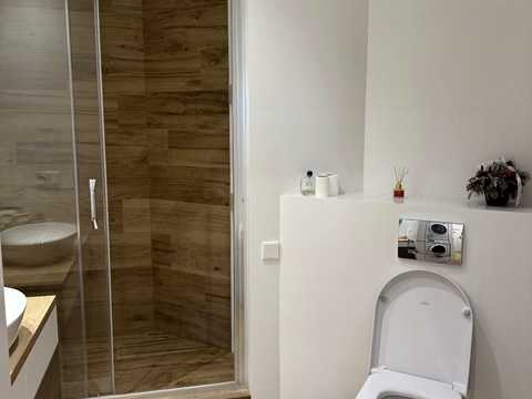 квартира за адресою Юнацька вул., 10
