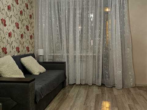 квартира за адресою Юрія Литвинського вул. (Російська), 50