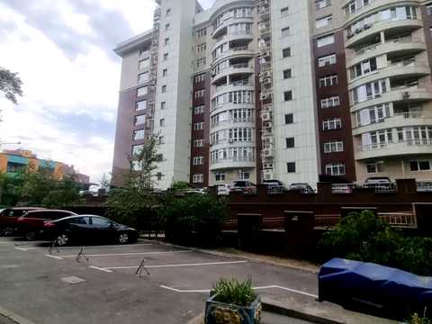 квартира за адресою Велика Васильківська вул. (Червоноармійська), 124-А