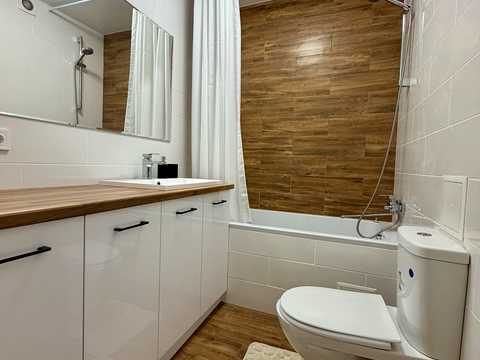 квартира за адресою Миру вул., 6