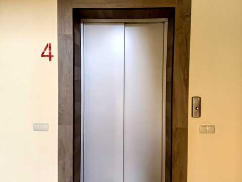квартира за адресою Миру вул., 6