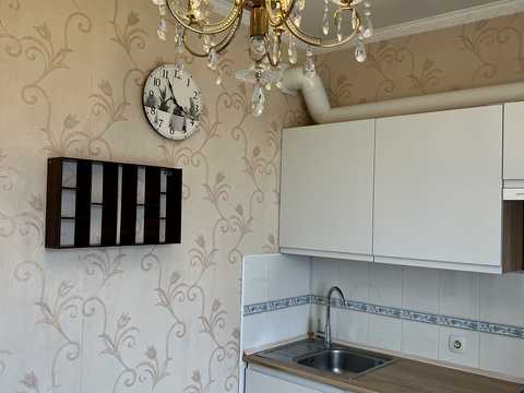 квартира за адресою Ревуцького вул., 18