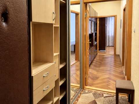 квартира за адресою Харків, Незалежності просп. (Правди), 5 (п9-п17)