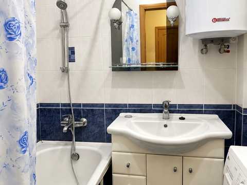 квартира за адресою Харків, Незалежності просп. (Правди), 5 (п9-п17)