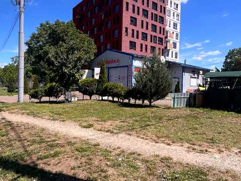комерційна за адресою Промислова вул., (Будинок 4)