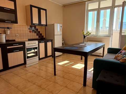 квартира за адресою Воскресенська вул., 12-В