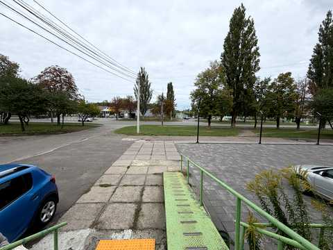 коммерческая по адресу Защитников Украины ул. (Гордіюк), 39