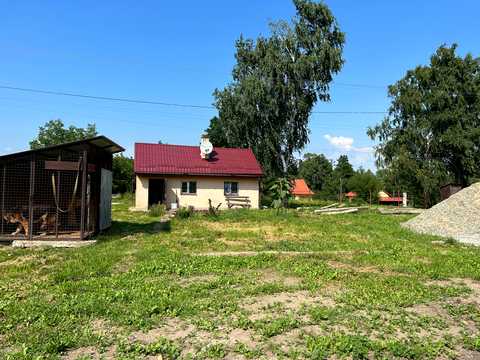 комерційна за адресою Центральна, 30