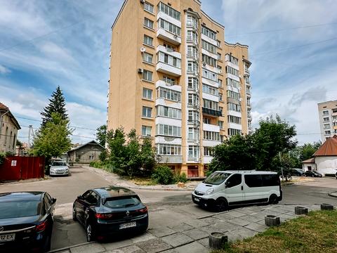 квартира за адресою Плугова вул., 6-А
